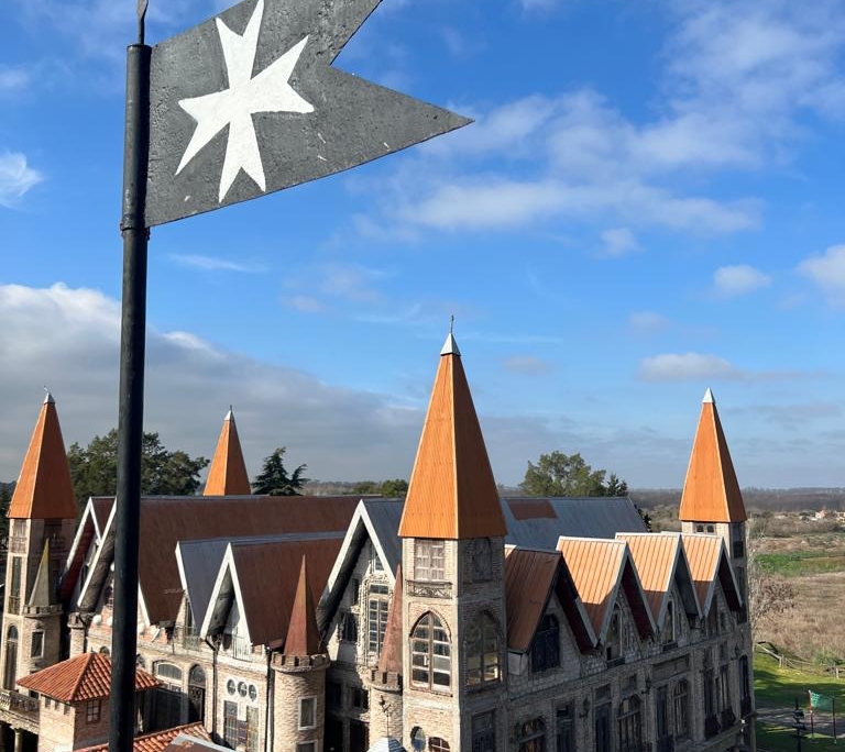 WhatsApp Image 2023-12-07 at 16.26.13 (2)